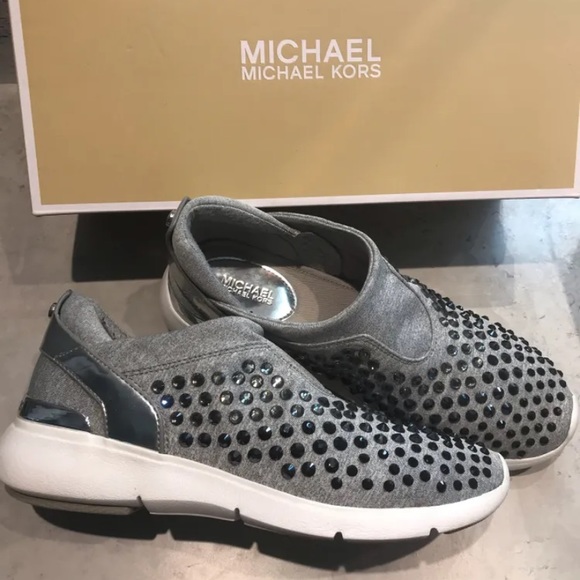 Michael Kors slipp on sneakers • Size 6 - Picture 4 of 5
